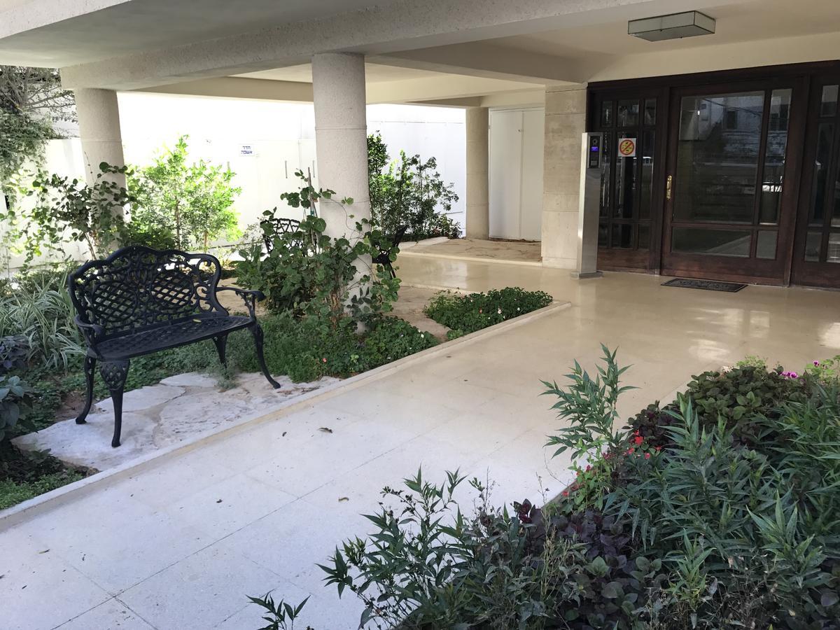 Reines5 Tlv Aparthotel Tel Aviv Eksteriør bilde