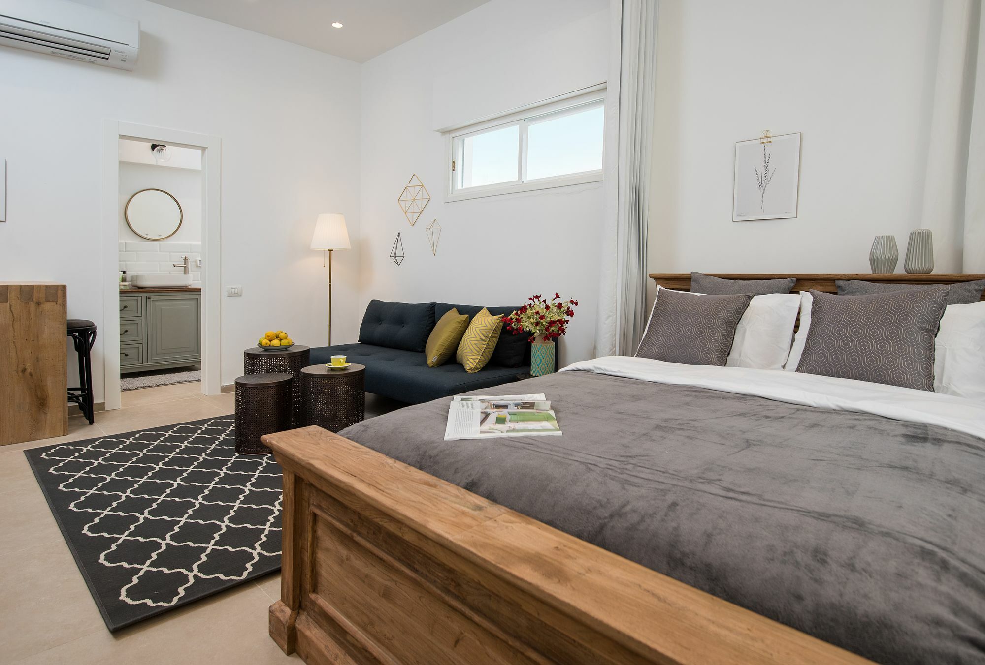 Reines5 Tlv Aparthotel Tel Aviv Eksteriør bilde